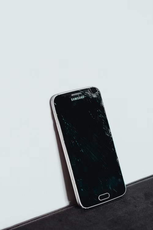Khắc phục tình trạng điện thoại Samsung bị đen màn hình