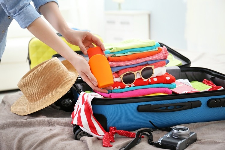 Checklist đồ du lịch: Cần mang những gì để chuyến đi được trọn vẹn?